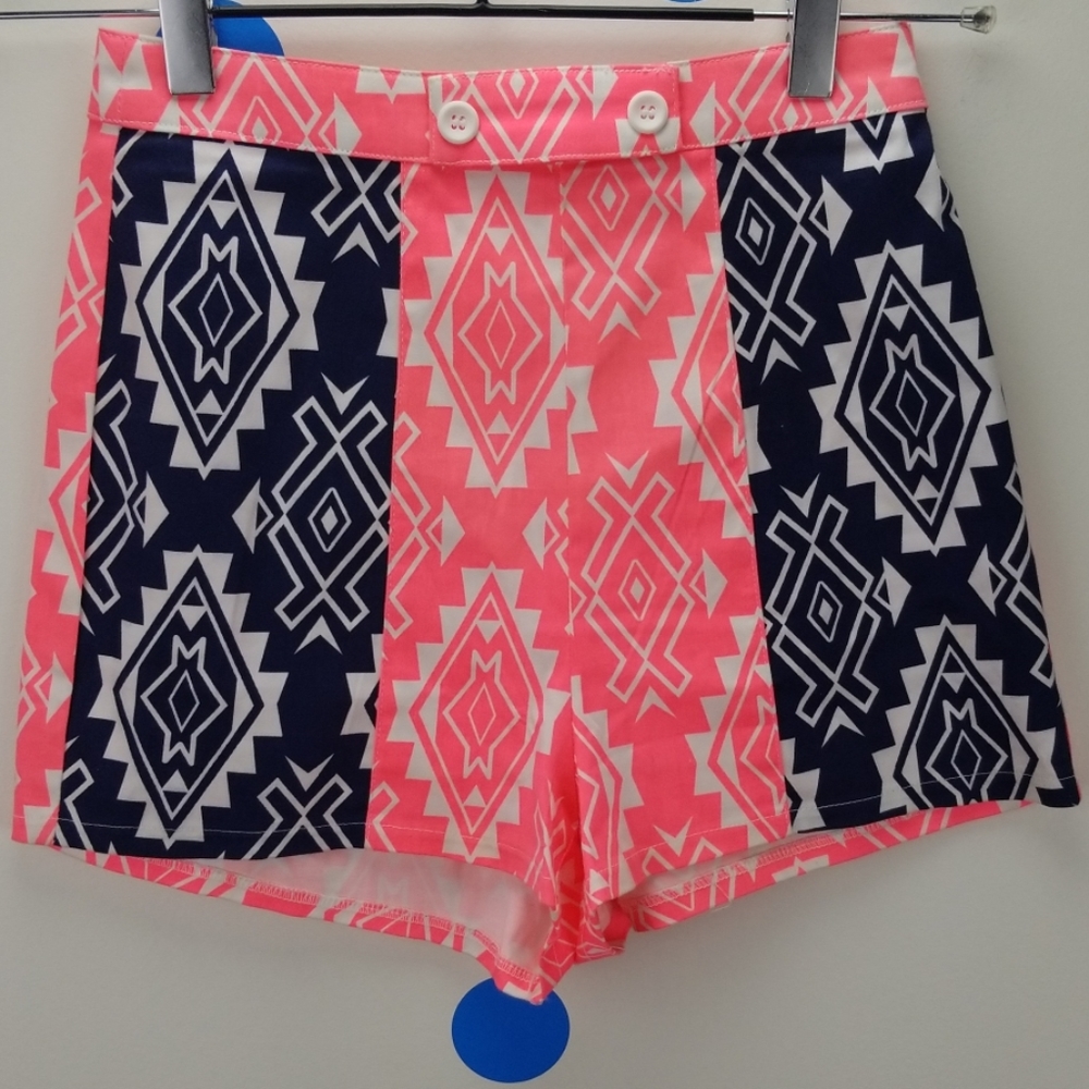 Flying Tomato Shorts